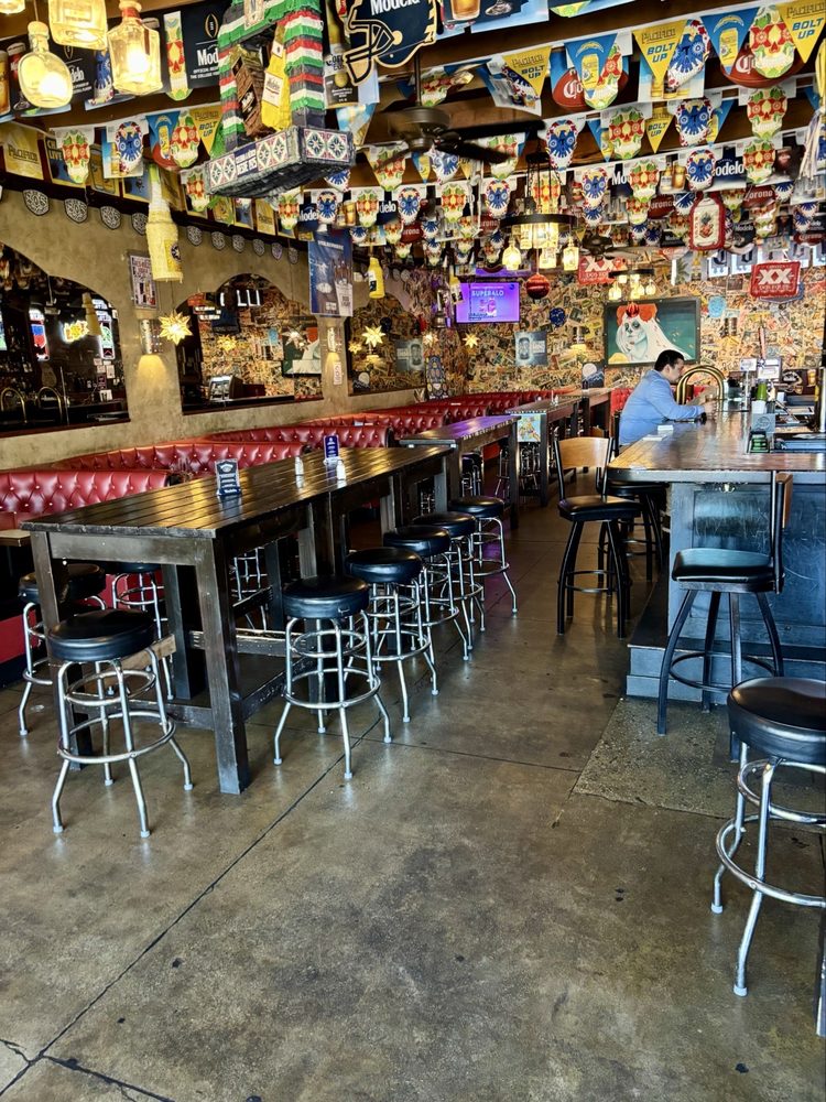 El Rey Cantina
