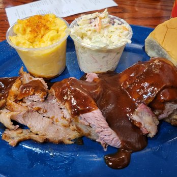 Central BBQ - Decent sides. Awful brisket - Barbeque Near Me - Memphis, Tennessee