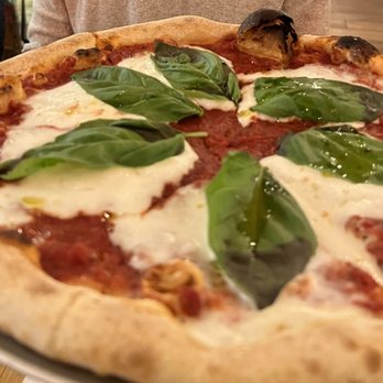 Delarosa Bishop Ranch - Margherita with burrata - Pizza Near Me - San Ramon, California