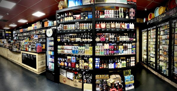 West view bottle apostle by null