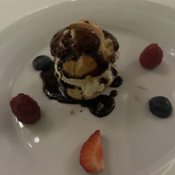 Cielo - Complimentary Birthday Dessert - Seafood Near Me - Cabazon, California