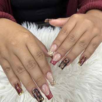 Acryliq Nails - Nail Salons Near Me - Canoga Park, California Acryliq Nails - Nail Salons Near Me - Canoga Park, California