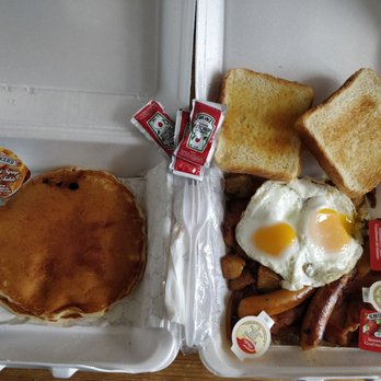 Sunnyside Grill - The biggie breakfast - Breakfast & Brunch Near Me - Toronto, Ontario