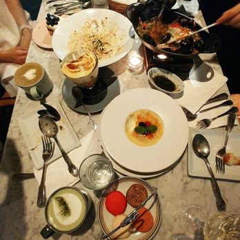 Caffe Concerto - Blueberry cake, creme brulee, fruit cup w/ creme, macaroons, steamed mussel, carbonara pasta, dirty matcha, matcha latte. - Pizza Near Me - Los Angeles, California