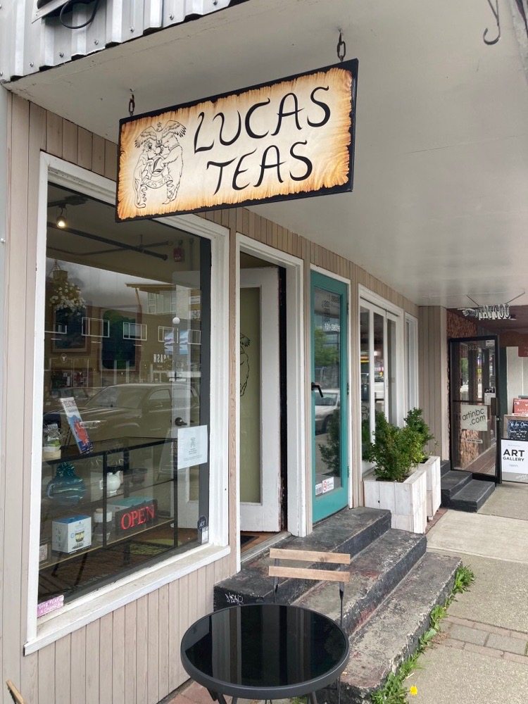 Lucas Teas Logo