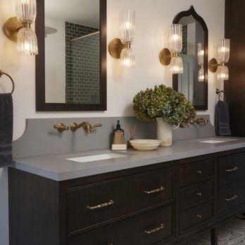 22 Interiors - Primary Bathroom renovation project with custom millwork in South Pasadena. Historic French Colonial home. - Interior Design Near Me - Los Angeles, California 22 Interiors - Primary Bathroom renovation project with custom millwork in South Pasadena. Historic French Colonial home. - Interior Design Near Me - Los Angeles, California