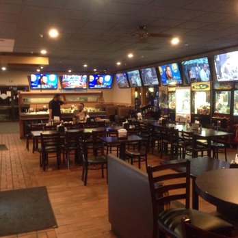 Straw Hat Pizza - Pizza Near Me - Gilroy, California Straw Hat Pizza - Pizza Near Me - Gilroy, California
