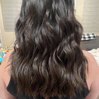 Beachy Waves Salon - Hair Stylists Near Me - Long Beach, California