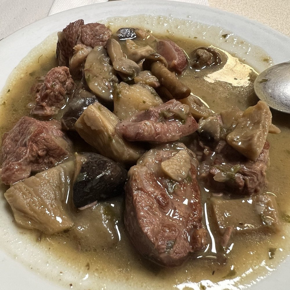 Portolés - Stewed beef with mushrooms - Mediterranean Near Me - Barcelona, B Portolés - Stewed beef with mushrooms - Mediterranean Near Me - Barcelona, B