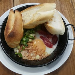 Maroubra Bay Cakes & Pies - Vietnamese baked breakfast