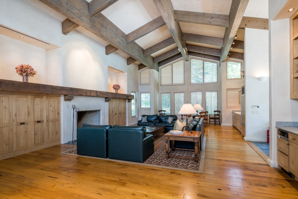 SUMMER BALDWIN BAUER SUN VALLEY REAL ESTATE 27 Photos 300 N Main