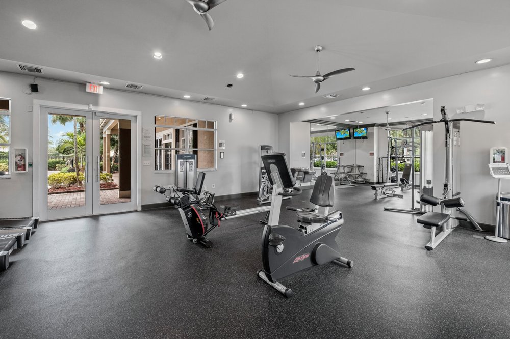 THE PALMS AT DAVIE Updated May 2024 24 Photos 11000 Cameron Ct