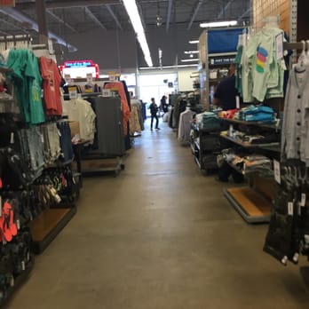 Old Navy - Walpole Old Navy -- Walpole Mall : 86 Providence Highway / Route 1, Walpole       Interior - Men's Clothing Near Me - Walpole, Massachusetts