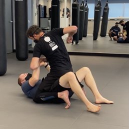 Pietro showing how to defend yourself when an attacker is on top of you. Pietro showing how to defend yourself when an attacker is on top of you.