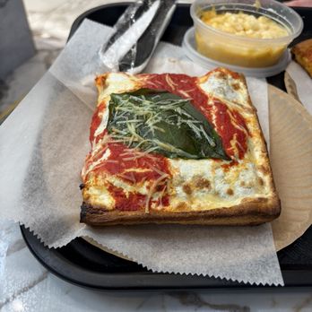 La Pizza Italia - GRANDMA PEPPINA SQUARE SLICE so good! - Pizza Near Me - Brooklyn, New York La Pizza Italia - GRANDMA PEPPINA SQUARE SLICE so good! - Pizza Near Me - Brooklyn, New York