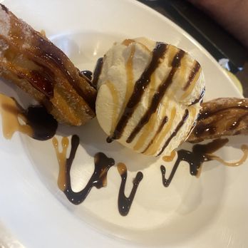 Lulu's Hot Oven - Caramel-filled churro and ice cream dessert - Pizza Near Me - South Jordan, Utah