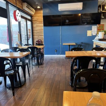 Viet Kitchen - Inside of Viet kitchen small but cozy typically spend 30-50 min here serving size is hefty which i love ! - Vietnamese Near Me - Panorama City, California