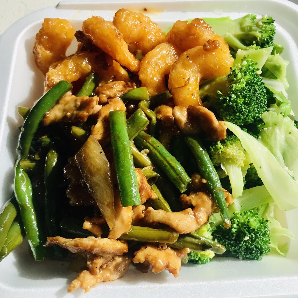 Panda Express - Broccoli Kale and cabbage, chicken with green beans and honey walnut shrimp - Chinese Near Me - Wahiawa, Hawaii Panda Express - Broccoli Kale and cabbage, chicken with green beans and honey walnut shrimp - Chinese Near Me - Wahiawa, Hawaii