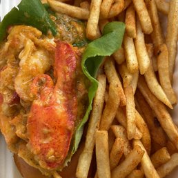 The angry roll, warm lobster with hot and spicy tomato arrabbiata sauce
