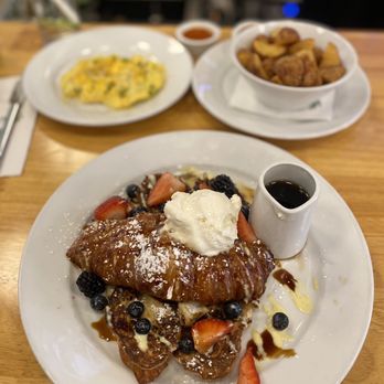 Bloom - Croissant French Toast side of scrambled eggs, and side of potatoes - American Near Me - Santa Clara, California Bloom - Croissant French Toast side of scrambled eggs, and side of potatoes - American Near Me - Santa Clara, California