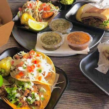 La Bufadora Baja Grill Hemet - Mexican Near Me - Hemet, California