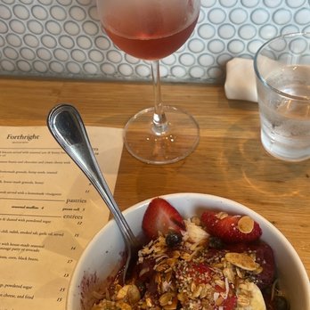 Forthright - Sunrise Açaí and pomegranate mimosa - Cafes Near Me - Austin, Texas
