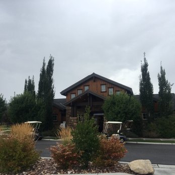Mountain Valley RV Resort - Office to check in. - RV Parks Near Me - Heber City, Utah