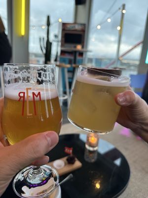 REM | Restaurant - Rooftop - Bar by null