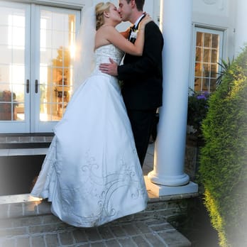 Atlantic Portrait Studios - Photographers Near Me - Grasonville, Maryland