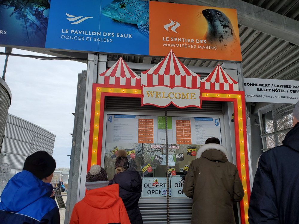 Aquarium Du Quebec Closed 240 Photos 43 Reviews Aquariums 1675 Avenue Des Hotels Quebec Qc Phone Number