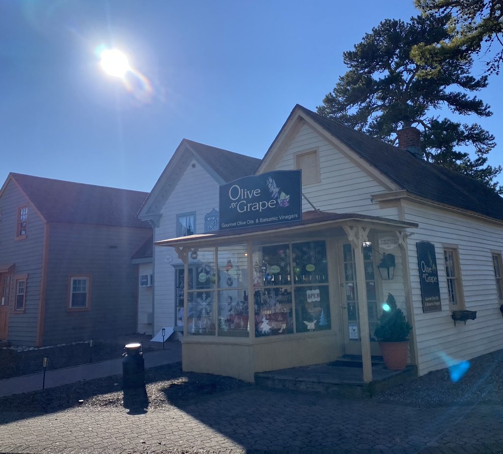 OLIVE N GRAPE Updated September 2024 615 E Moss Mill Rd