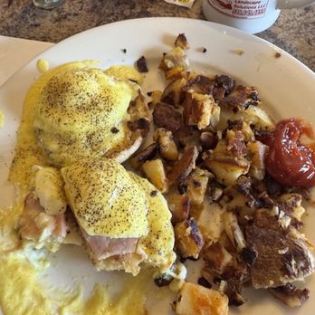 Amsterdam Diner - Eggs Benedict - Soup Near Me - Amsterdam, New York Amsterdam Diner - Eggs Benedict - Soup Near Me - Amsterdam, New York
