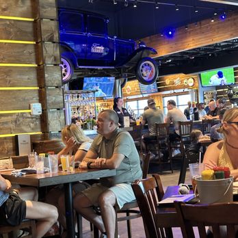 Ford's Garage Utica - Bars Near Me - Utica, Michigan Ford's Garage Utica - Bars Near Me - Utica, Michigan