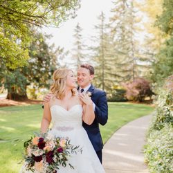 Laurel Creek Manor