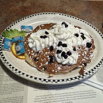 Black Bear Diner Gilbert - Blueberry pancakes - American Near Me - Gilbert, Arizona