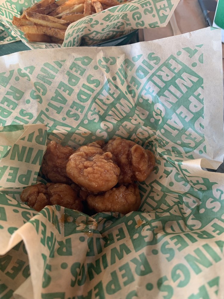 WINGSTOP 15 Photos & 16 Reviews 4909 S 135th St, Omaha, Nebraska