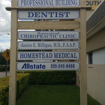 Philippe Mazure, DC - Westbound Campbell drive signage. Turn before sign. - Chiropractors Near Me - Homestead, Florida Philippe Mazure, DC - Westbound Campbell drive signage. Turn before sign. - Chiropractors Near Me - Homestead, Florida