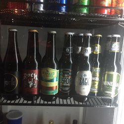 Kazzet Gallery & Pizza - Cervezas artrsanales