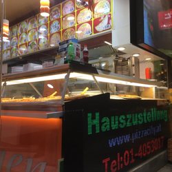 Pizza City - Aussenbereich