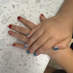 Kid gel mani Kid gel mani