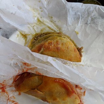 Tacos Omanas - Tacos de carne asada and carnitas - Mexican Near Me - Covina, California