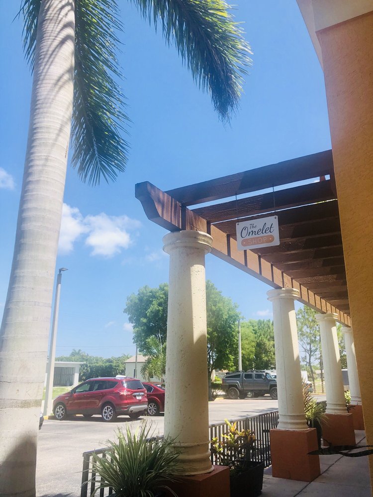 CHIQUITA GARDENS Updated April 2024 4706 Chiquita Blvd S, Cape