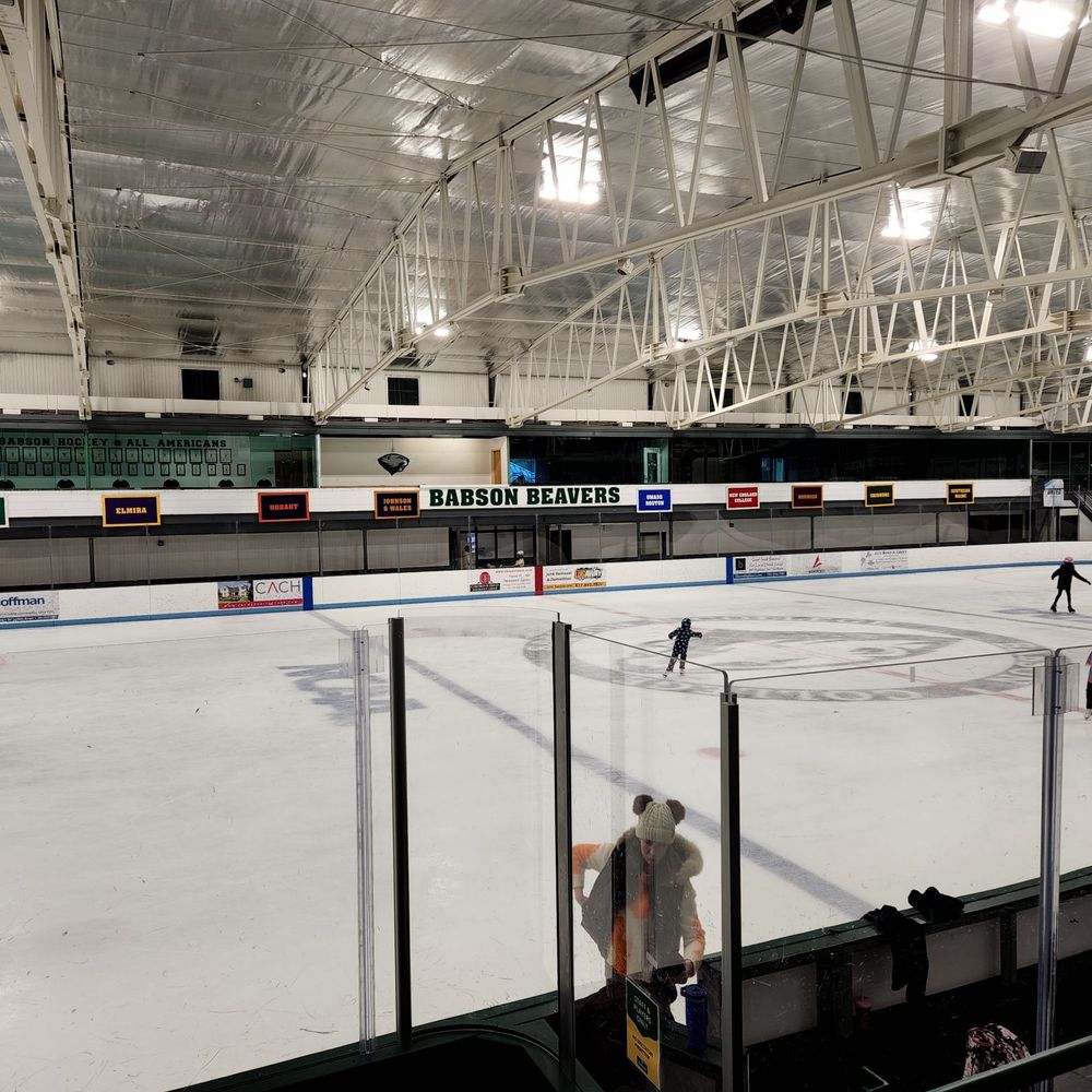 Babson Skating Center - Skating Rinks Near Me - Wellesley, Massachusetts Babson Skating Center - Skating Rinks Near Me - Wellesley, Massachusetts