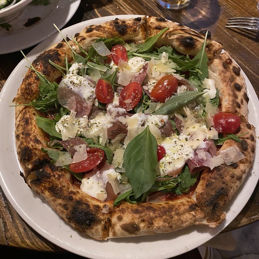 Can Pizza - Pizza Near Me - Barcelona, B Can Pizza - Pizza Near Me - Barcelona, B