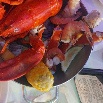 The Lobster Pot - Seafood Near Me - Lake George, New York