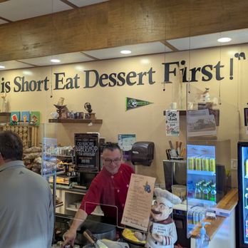 JC Patissier - A french mantra??? - Desserts Near Me - Thorold, Ontario JC Patissier - A french mantra??? - Desserts Near Me - Thorold, Ontario