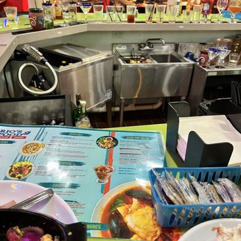 Mario's Seafood - Free Drink Samples - Seafood Near Me - Austin, Texas