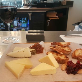 Vino Volo - Cheese board with fig jam, nuts, bruschetta - Wine Bars Near Me - Romulus, Michigan Vino Volo - Cheese board with fig jam, nuts, bruschetta - Wine Bars Near Me - Romulus, Michigan