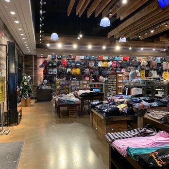 Tillys - Women's Clothing Near Me - Vacaville, California Tillys - Women's Clothing Near Me - Vacaville, California