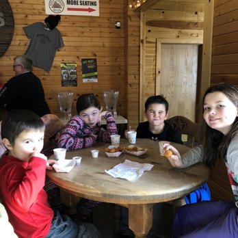 Seven Oaks Recreation - Quick food break - Ski Resorts Near Me - Boone, Iowa